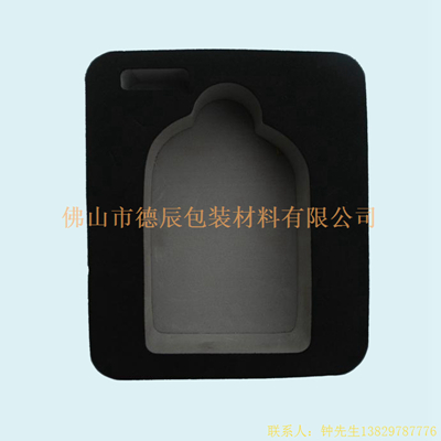 佛山是德辰包裝材料有限公司專業(yè)生產(chǎn)植絨海綿內(nèi)托，海綿制品，歡迎來電咨詢。